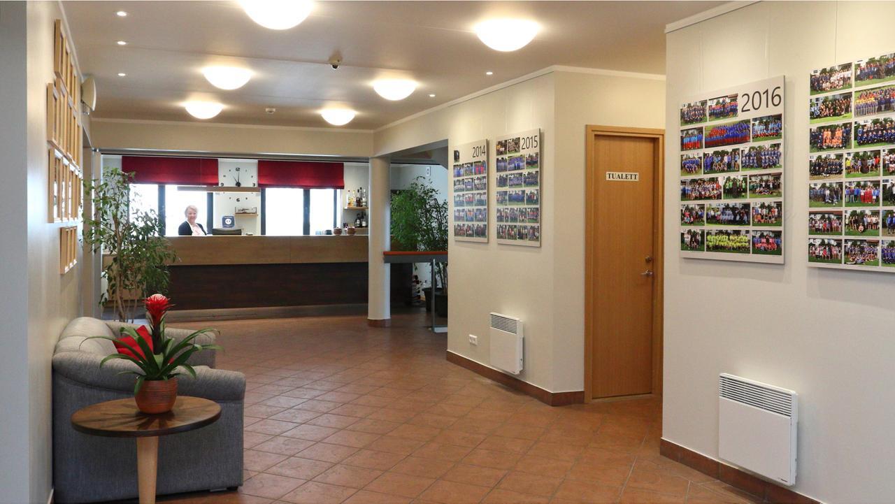 Hotel Karupesa Отепя Экстерьер фото